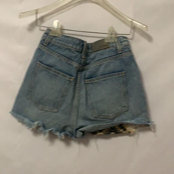 CARMAR DEMIN TAMORA HIGH‎ RISE SHORTS SIZE 25 - Picture 2 of 7